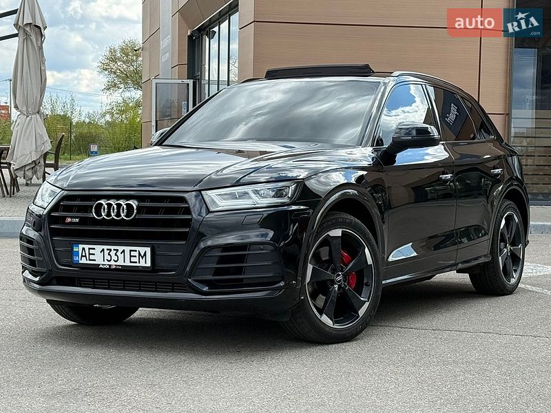 Внедорожник / Кроссовер Audi SQ5 2019 в Днепре