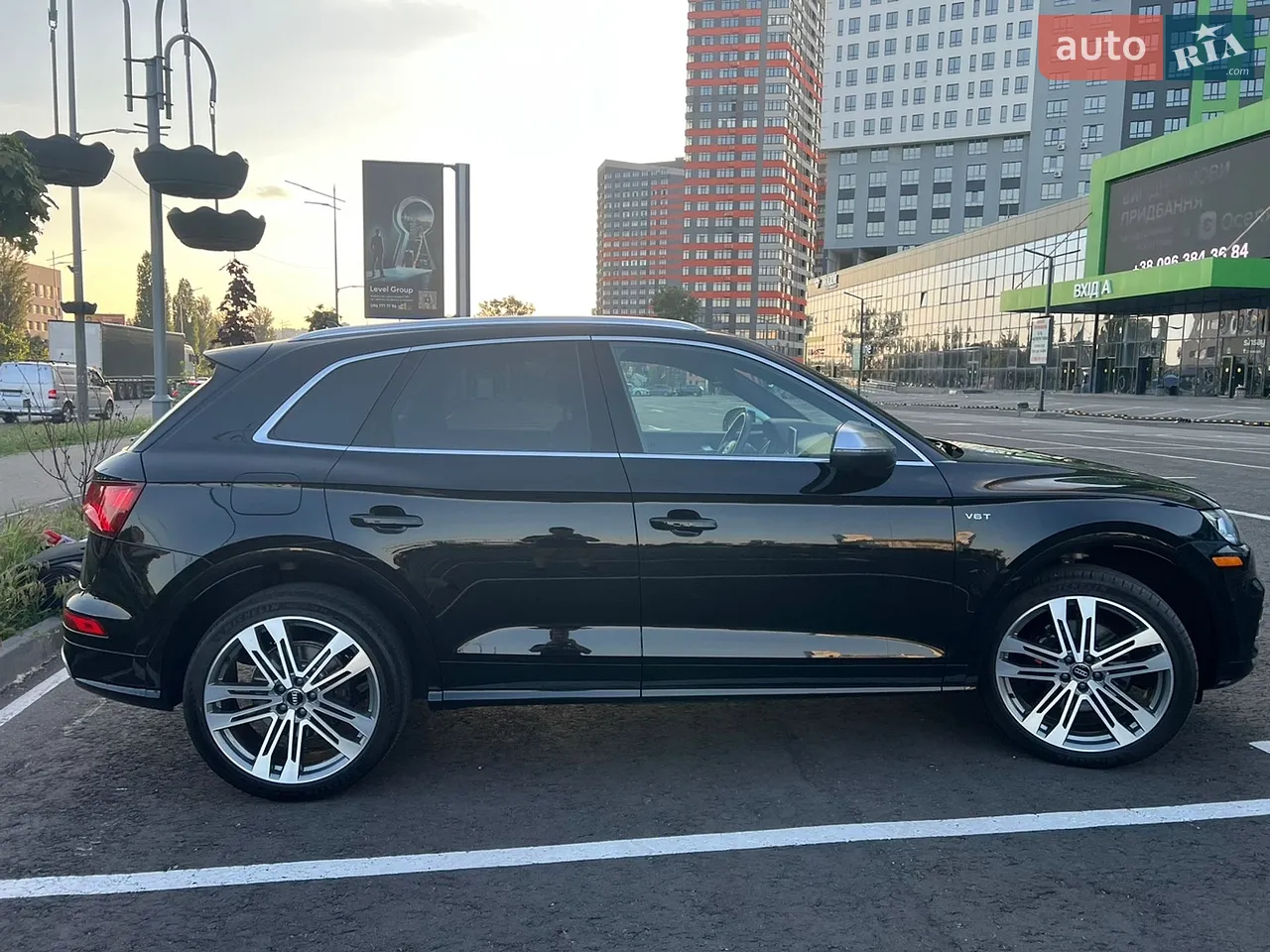 2018 Audi SQ5 - мініатюра 5