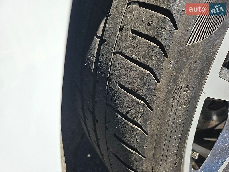 Позашляховик / Кросовер Audi SQ5 2015 в Києві фото 31 Позашляховик / Кросовер Audi SQ5 2015 в Києві