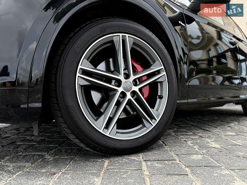 Позашляховик / Кросовер Audi SQ5 2018 в Львові
