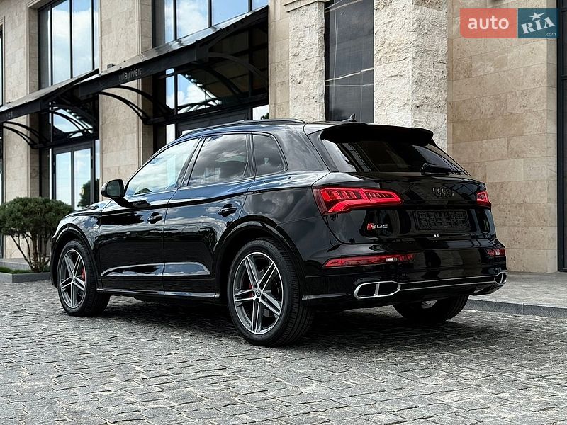 Позашляховик / Кросовер Audi SQ5 2018 в Львові