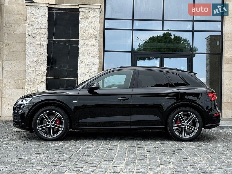Позашляховик / Кросовер Audi SQ5 2018 в Львові