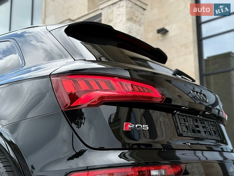 Позашляховик / Кросовер Audi SQ5 2018 в Львові