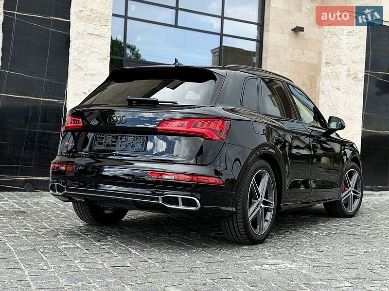Позашляховик / Кросовер Audi SQ5 2018 в Львові