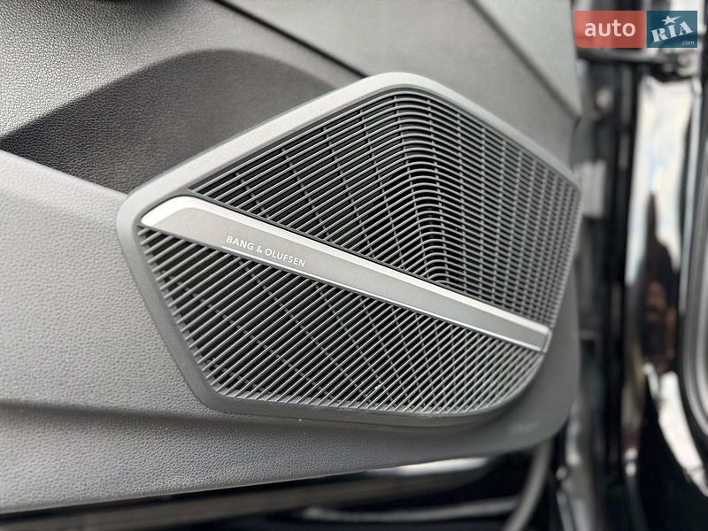 Позашляховик / Кросовер Audi SQ5 2018 в Львові