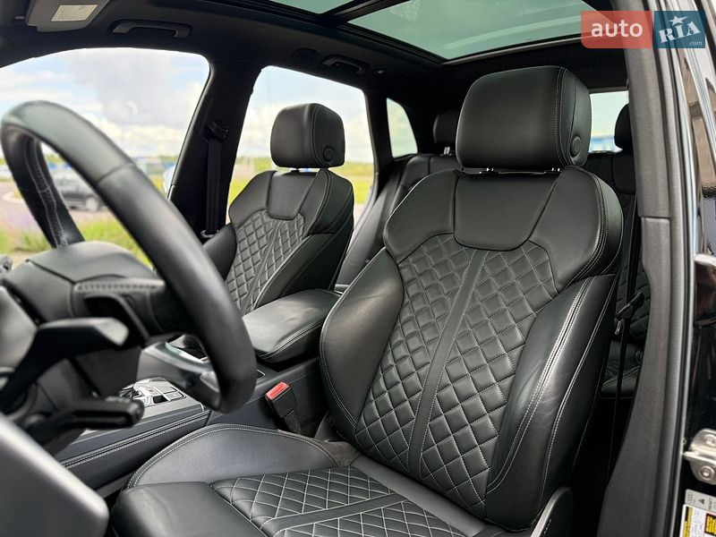 Позашляховик / Кросовер Audi SQ5 2018 в Львові