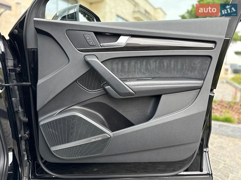 Позашляховик / Кросовер Audi SQ5 2018 в Львові
