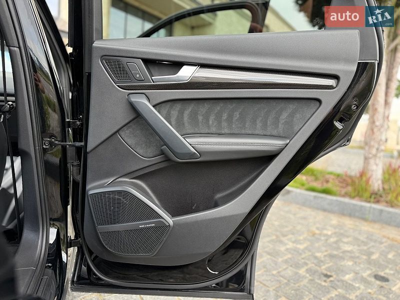 Позашляховик / Кросовер Audi SQ5 2018 в Львові