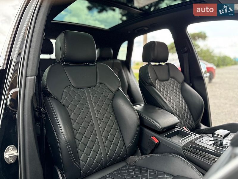 Позашляховик / Кросовер Audi SQ5 2018 в Львові