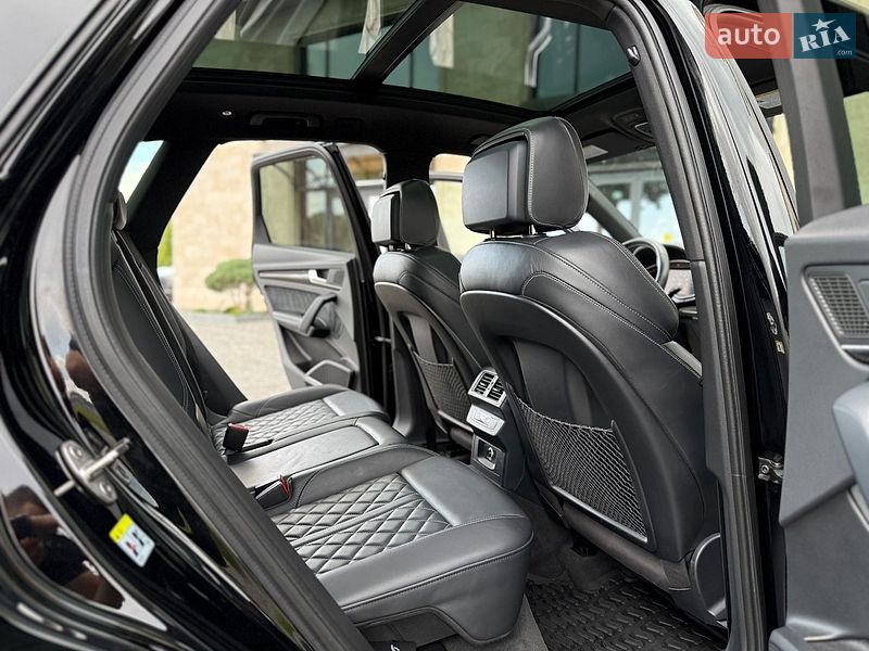 Позашляховик / Кросовер Audi SQ5 2018 в Львові