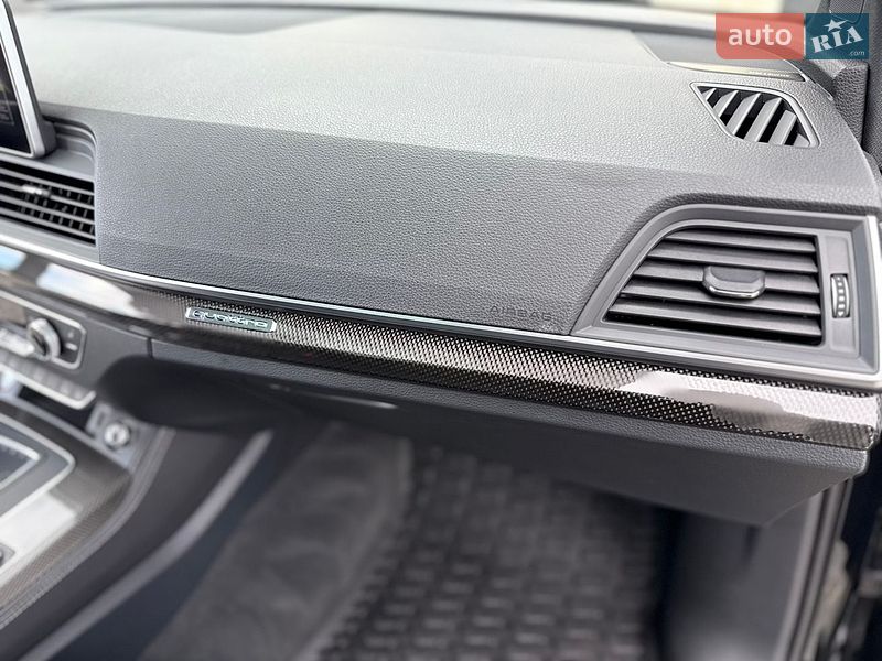 Позашляховик / Кросовер Audi SQ5 2018 в Львові