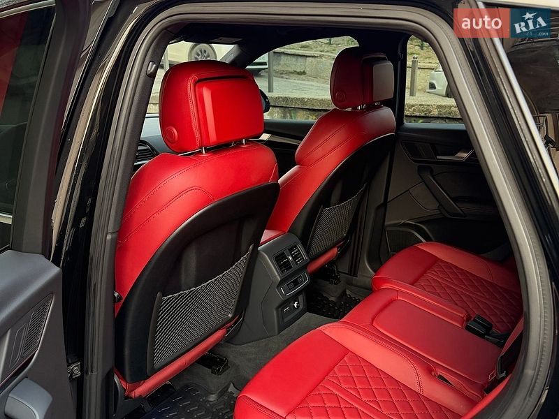 Внедорожник / Кроссовер Audi SQ5 2024 в Львове