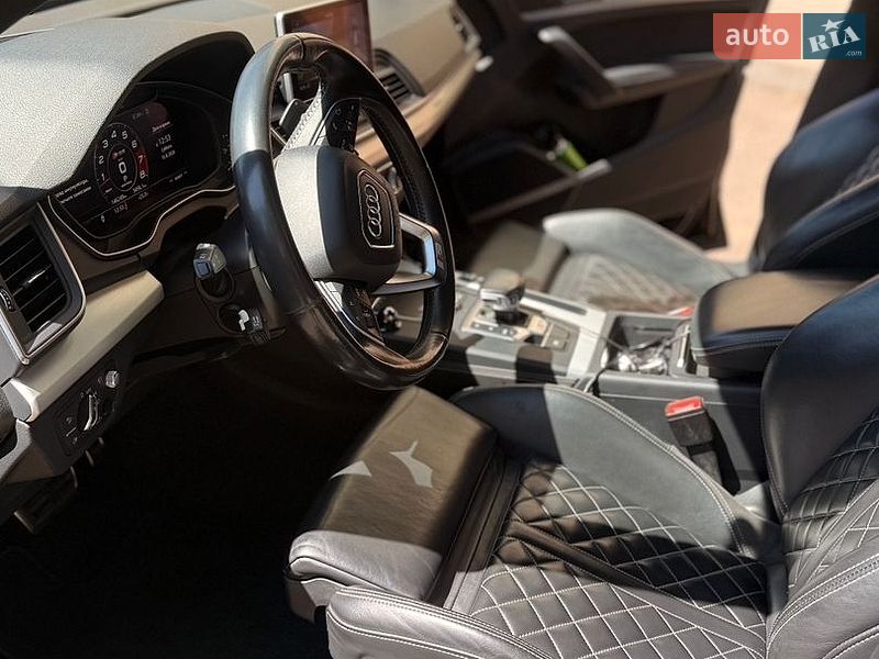 Позашляховик / Кросовер Audi SQ5 2018 в Одесі