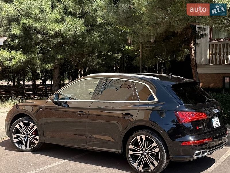 Позашляховик / Кросовер Audi SQ5 2018 в Одесі