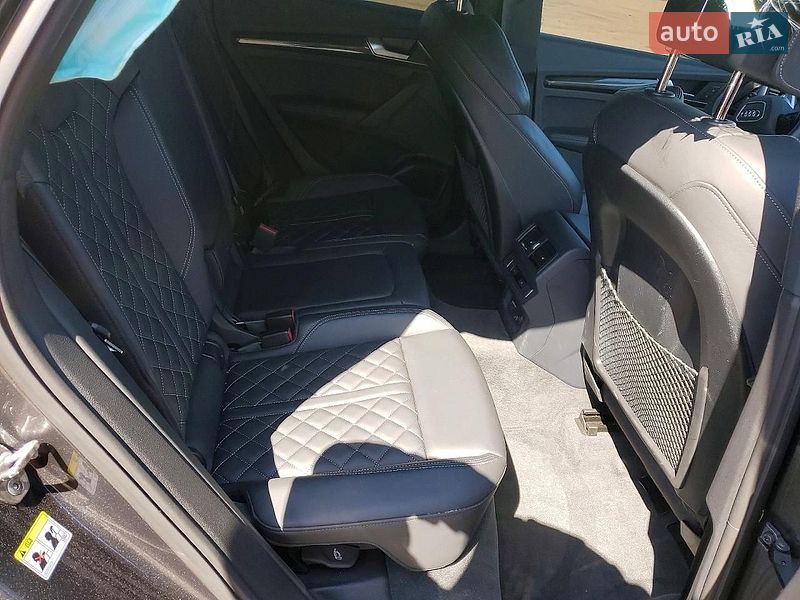 Внедорожник / Кроссовер Audi SQ5 2025 в Львове