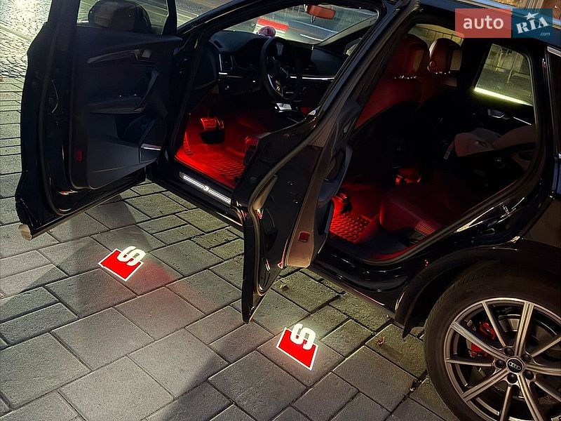 Внедорожник / Кроссовер Audi SQ5 2024 в Львове