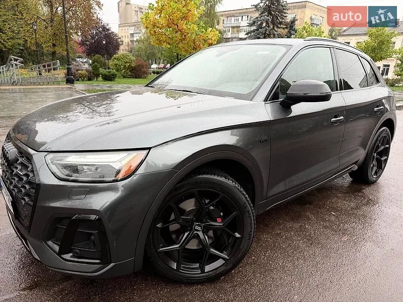 Audi SQ5 2022