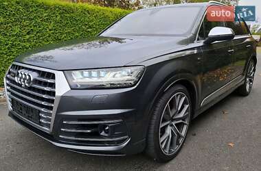Audi SQ7  2017