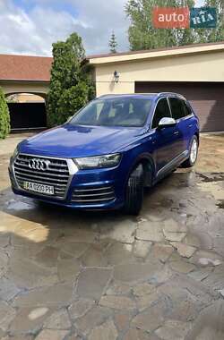 Audi SQ7  2016