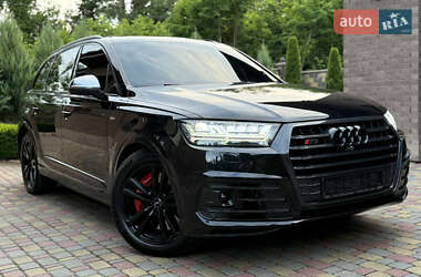 Audi SQ7  2017