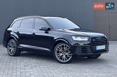 Audi SQ7  2017