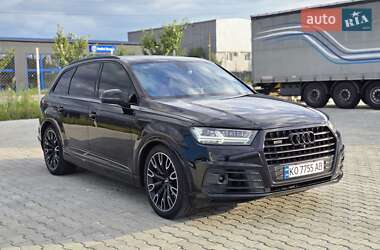 Audi SQ7  2018