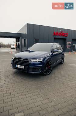 Audi SQ7  2019