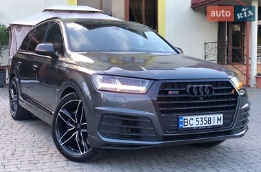 Audi SQ7  2017