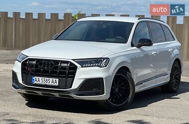 Audi SQ7  2021