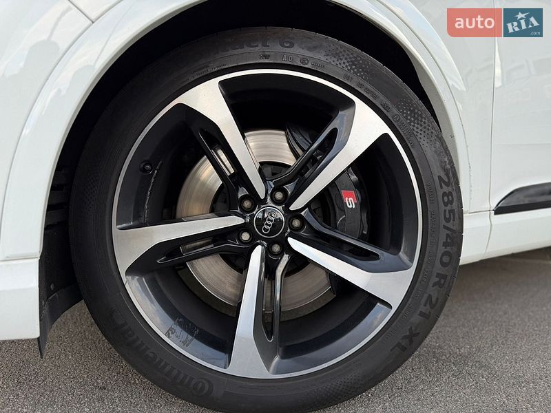 Внедорожник / Кроссовер Audi SQ7 2017 в Киеве фото 8 Внедорожник / Кроссовер Audi SQ7 2017 в Киеве