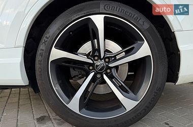 Внедорожник / Кроссовер Audi SQ7 2017 в Киеве фото 12 Внедорожник / Кроссовер Audi SQ7 2017 в Киеве