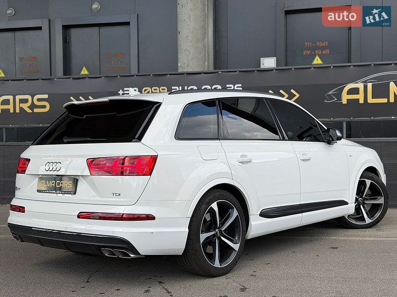 Внедорожник / Кроссовер Audi SQ7 2017 в Киеве фото 26 Внедорожник / Кроссовер Audi SQ7 2017 в Киеве