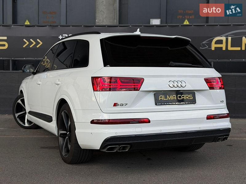 Внедорожник / Кроссовер Audi SQ7 2017 в Киеве фото 40 Внедорожник / Кроссовер Audi SQ7 2017 в Киеве