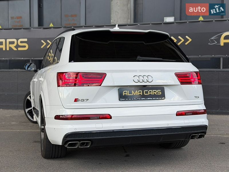 Внедорожник / Кроссовер Audi SQ7 2017 в Киеве фото 41 Внедорожник / Кроссовер Audi SQ7 2017 в Киеве