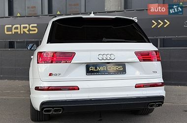 Внедорожник / Кроссовер Audi SQ7 2017 в Киеве фото 42 Внедорожник / Кроссовер Audi SQ7 2017 в Киеве