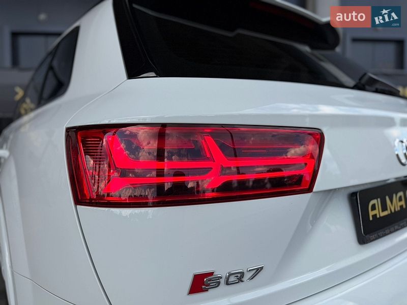 Внедорожник / Кроссовер Audi SQ7 2017 в Киеве фото 43 Внедорожник / Кроссовер Audi SQ7 2017 в Киеве