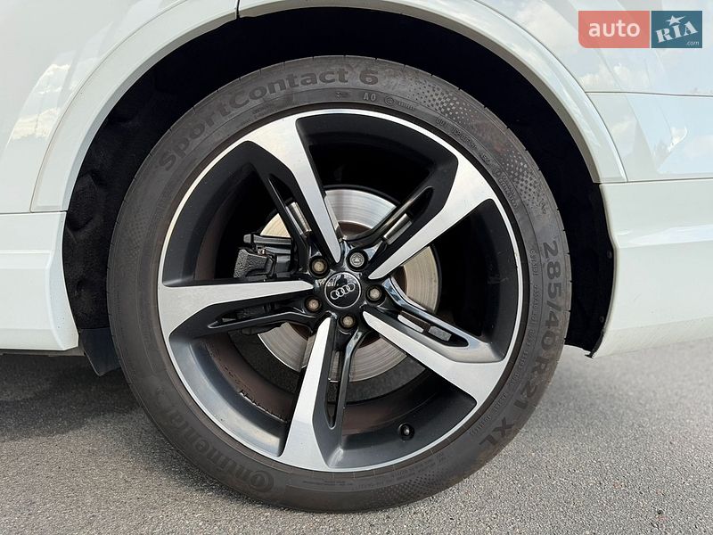 Внедорожник / Кроссовер Audi SQ7 2017 в Киеве фото 46 Внедорожник / Кроссовер Audi SQ7 2017 в Киеве
