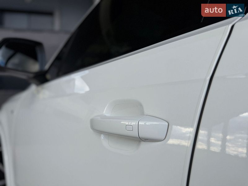 Внедорожник / Кроссовер Audi SQ7 2017 в Киеве фото 48 Внедорожник / Кроссовер Audi SQ7 2017 в Киеве