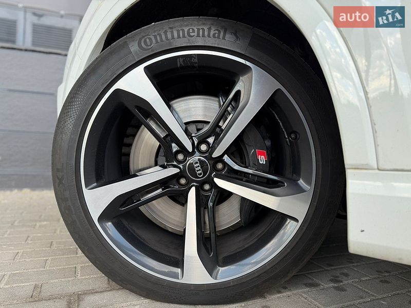 Внедорожник / Кроссовер Audi SQ7 2017 в Киеве фото 51 Внедорожник / Кроссовер Audi SQ7 2017 в Киеве