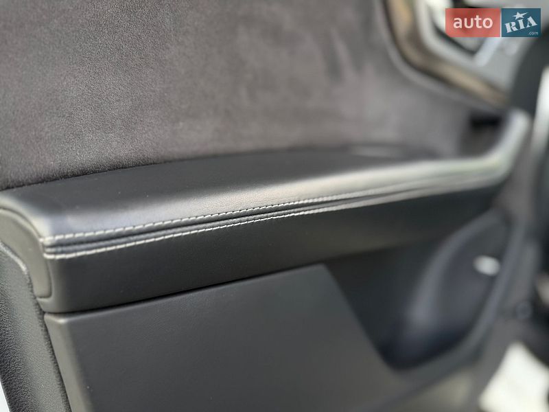 Внедорожник / Кроссовер Audi SQ7 2017 в Киеве фото 54 Внедорожник / Кроссовер Audi SQ7 2017 в Киеве
