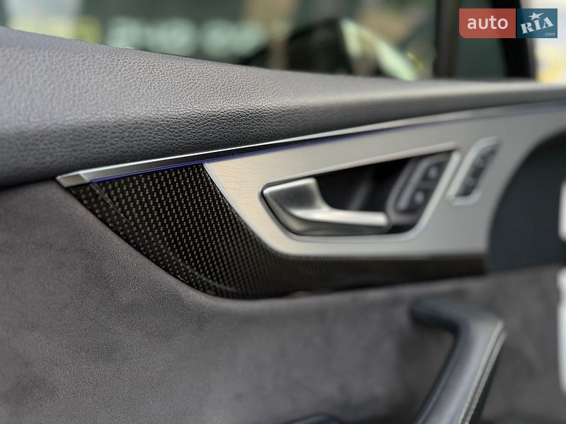 Внедорожник / Кроссовер Audi SQ7 2017 в Киеве фото 56 Внедорожник / Кроссовер Audi SQ7 2017 в Киеве