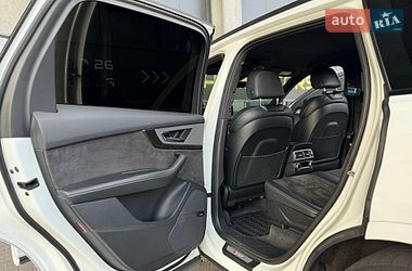 Внедорожник / Кроссовер Audi SQ7 2017 в Киеве фото 72 Внедорожник / Кроссовер Audi SQ7 2017 в Киеве
