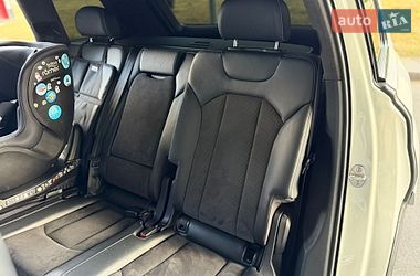 Внедорожник / Кроссовер Audi SQ7 2017 в Киеве фото 77 Внедорожник / Кроссовер Audi SQ7 2017 в Киеве