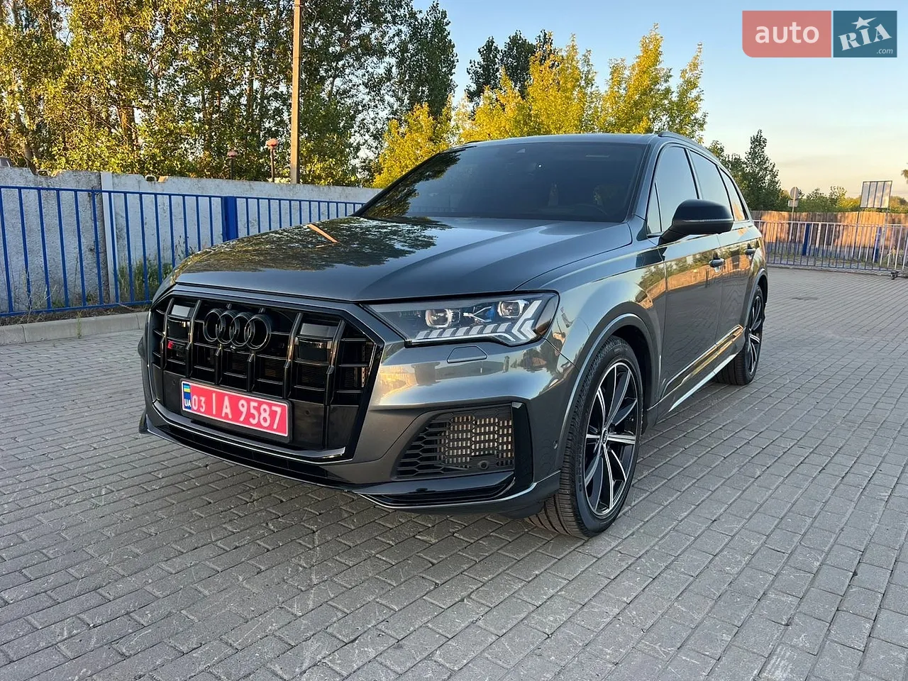 2021 Audi SQ7 - мініатюра 2