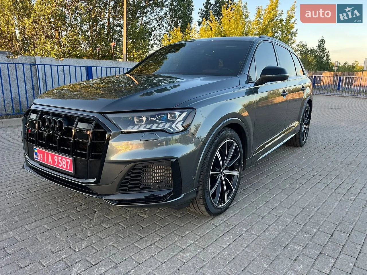 2021 Audi SQ7 - мініатюра 5