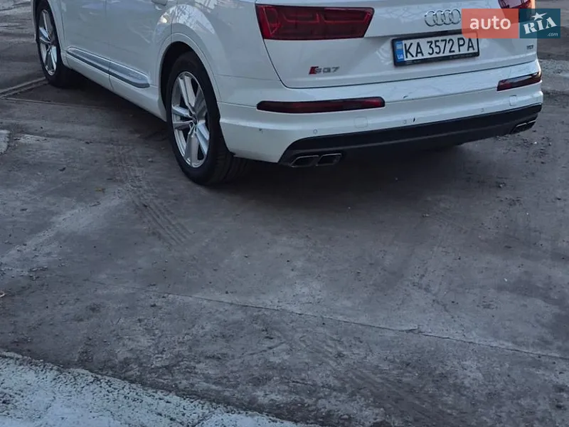 Audi SQ7