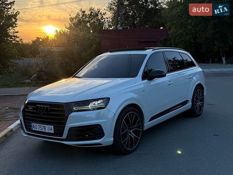 Audi SQ7 2016