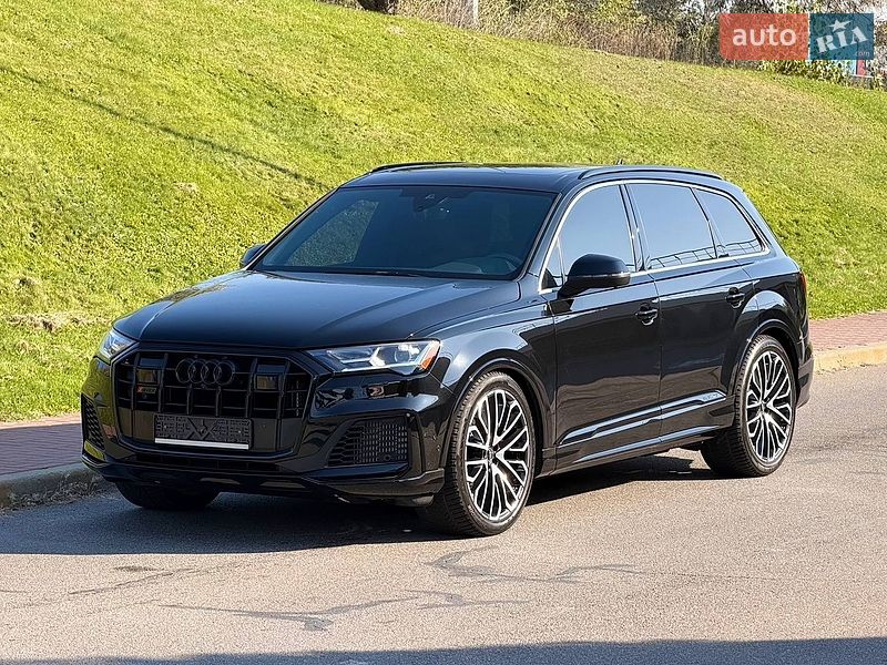 Внедорожник / Кроссовер Audi SQ7 2022 в Киеве
