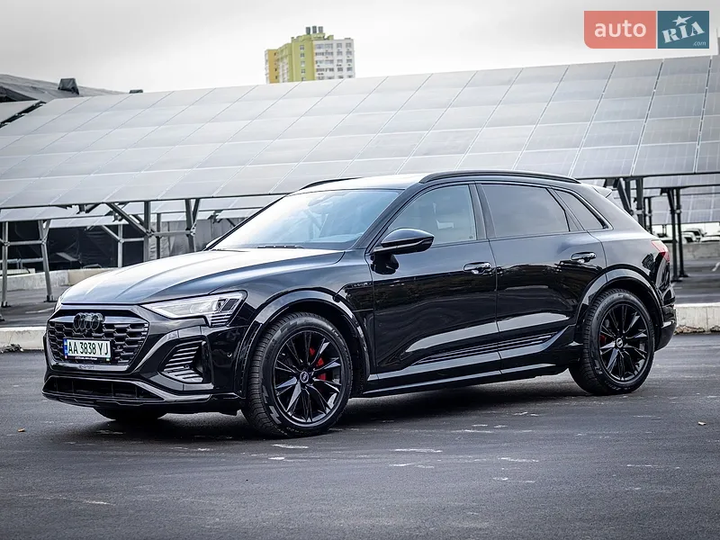 Audi SQ8 e-tron