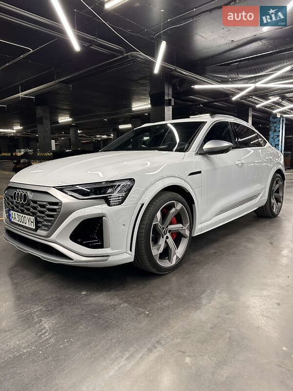 Audi SQ8 Sportback e-tron